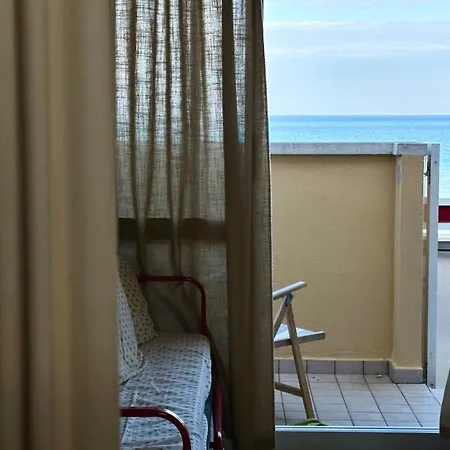 Se054 - Senigallia, Monolocale Fronte Mare Alle ''piramidi'' * Scapezzano